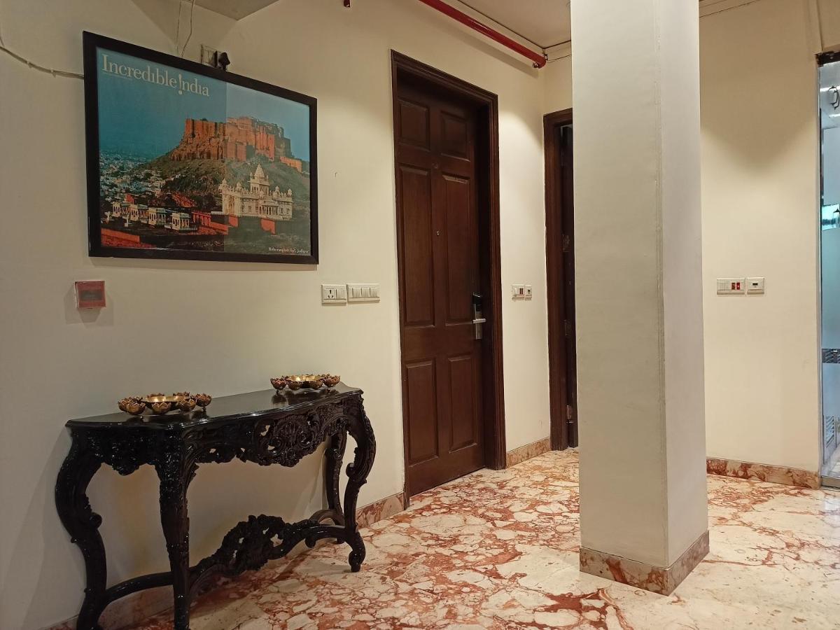 Cosy Grand, Chanakyapuri By The Cosy Hotels New Delhi Extérieur photo
