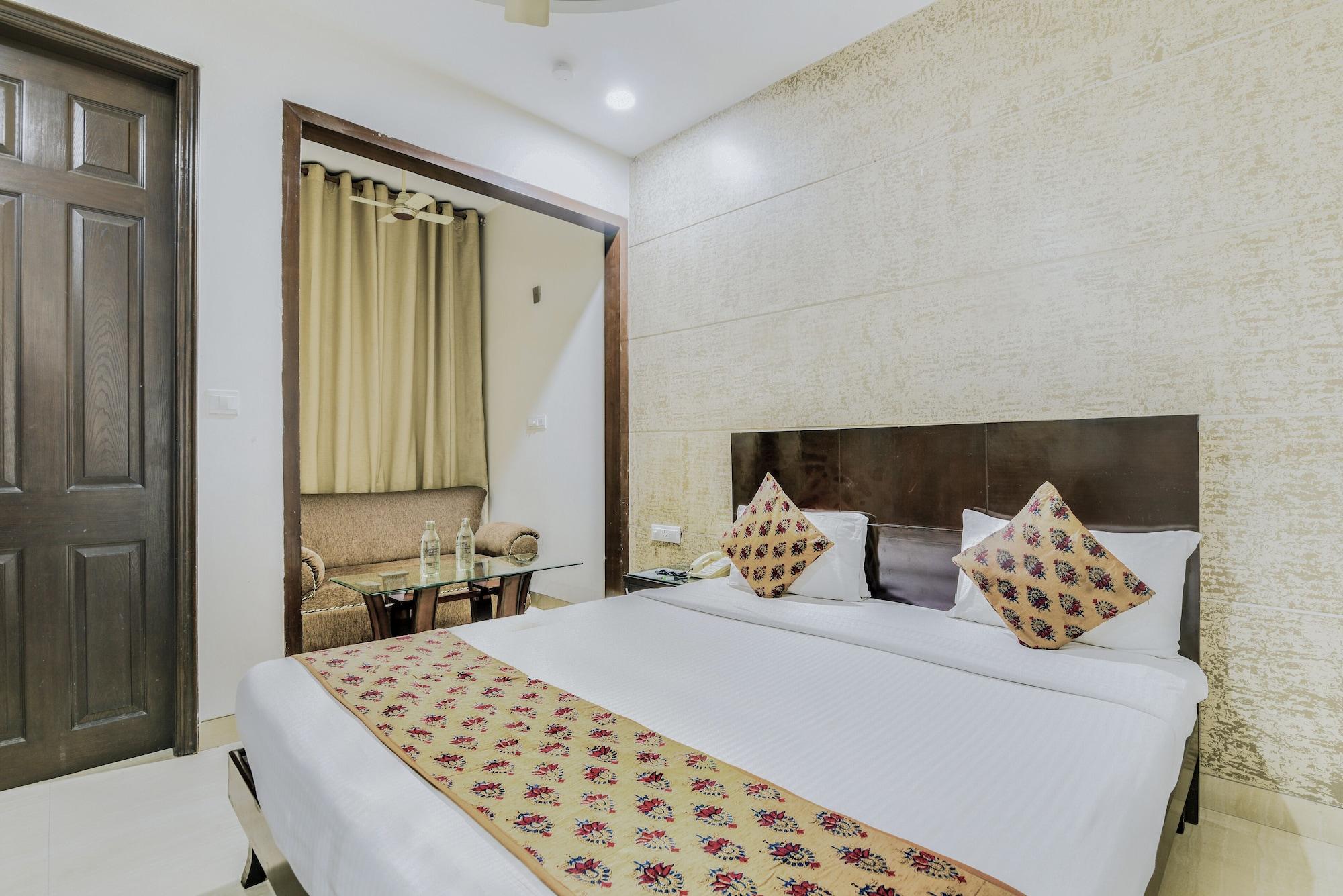 Cosy Grand, Chanakyapuri By The Cosy Hotels New Delhi Extérieur photo
